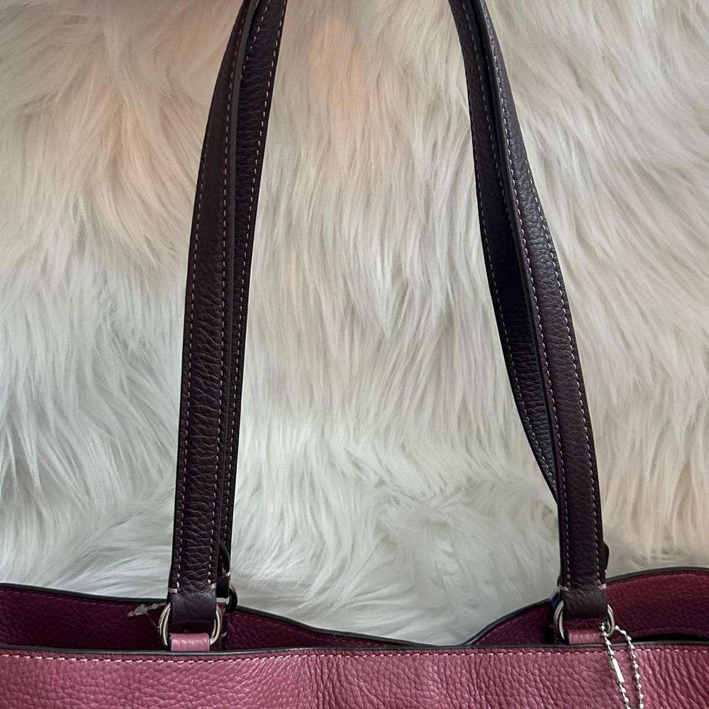 NWTS Coach Andy Tote w/Horse & Carriage Light Raspberry pebbled leather - Picture 16 of 16